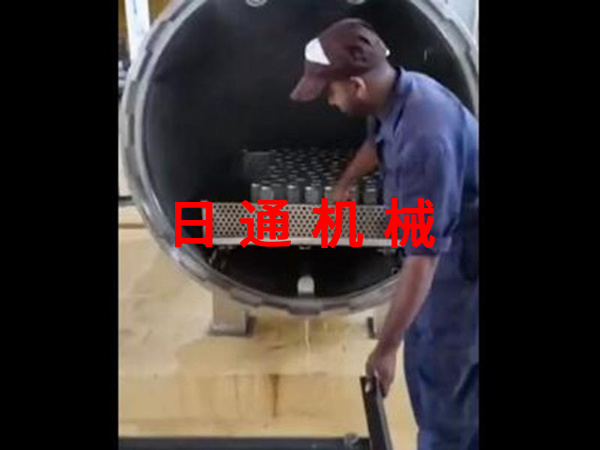 非洲玻璃瓶產(chǎn)品殺菌鍋